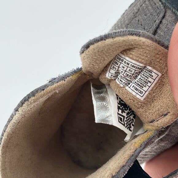 UGG Baby Roldan Gray Plaid Booties Leather Upper and Toe Cap Infant Size 2/3 - Picture 5 of 10